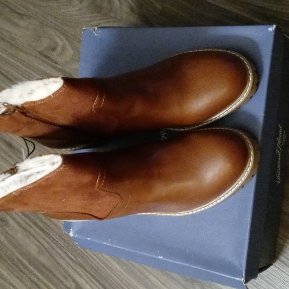 Brand New Marla boots - Picture 3 of 5